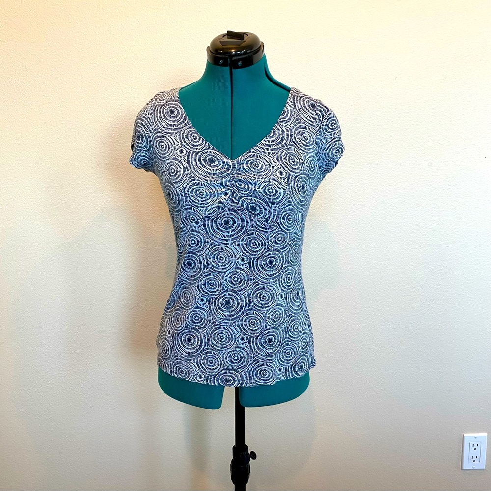 Ann Taylor Short Sleeves Cotton Top V Neck Blk/White Size S